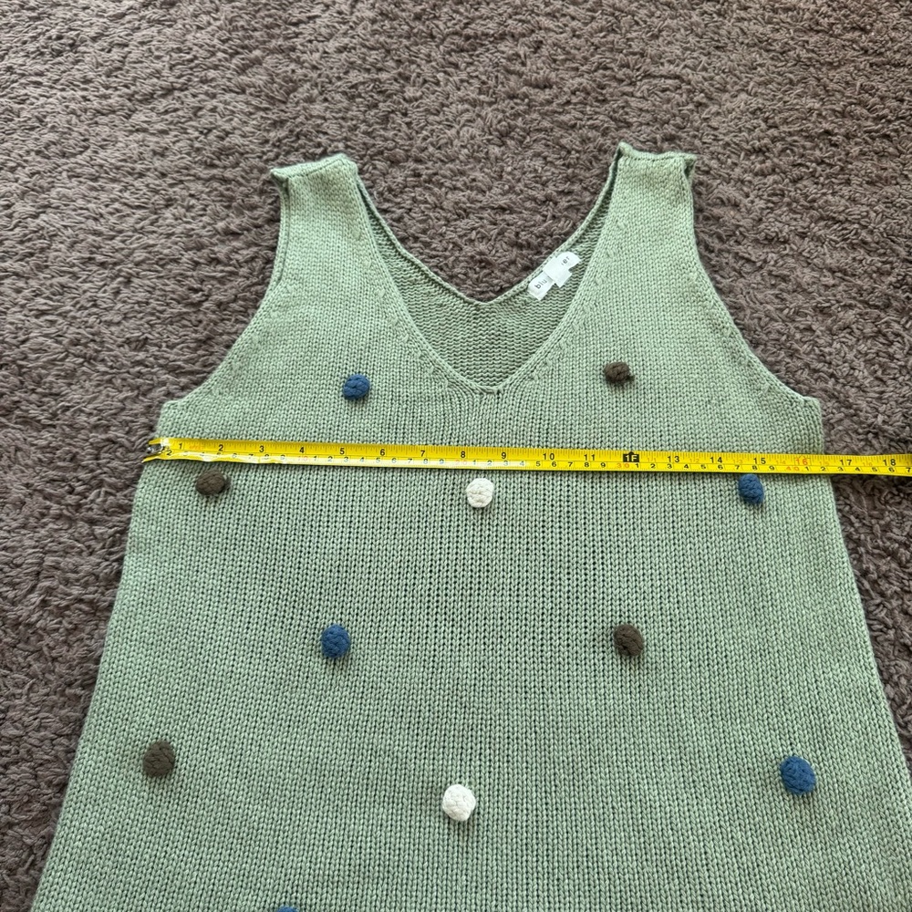 Blu Pepper Knit Tank Sweater Top Sleeveless Green Pom Pom V-Neck Sweater M - Picture 9 of 9